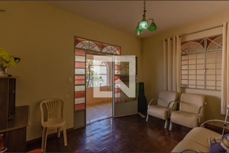 Sala de casa à venda com 4 quartos, 186m² em  Jardim Leblon, Belo Horizonte