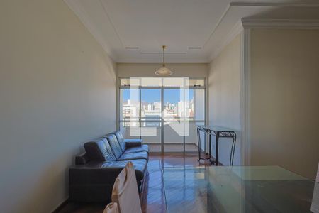 Sala de apartamento à venda com 3 quartos, 90m² em Santa Efigênia, Belo Horizonte