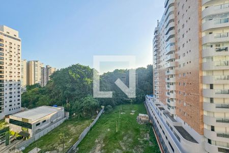 Vista  de apartamento para alugar com 3 quartos, 140m² em Vila Alzira, Guarujá