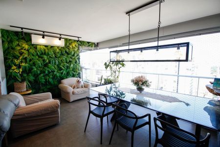 Varanda gourmet de apartamento à venda com 2 quartos, 121m² em Pinheiros, São Paulo