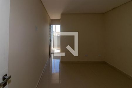 Quarto de casa para alugar com 1 quarto, 50m² em Jardim Campo Limpo, Embu das Artes