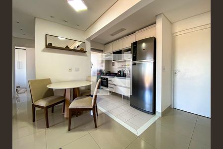 Sala de apartamento à venda com 2 quartos, 61m² em Vila Gomes, São Paulo