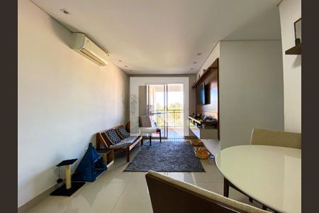 Sala de apartamento à venda com 2 quartos, 61m² em Vila Gomes, São Paulo