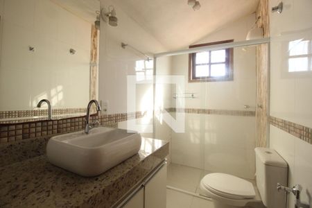 Banheiro de casa à venda com 5 quartos, 160m² em Santo Antônio, Belo Horizonte