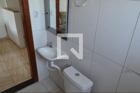 Banheiro de casa para alugar com 1 quarto, 50m² em Tanque, Rio de Janeiro