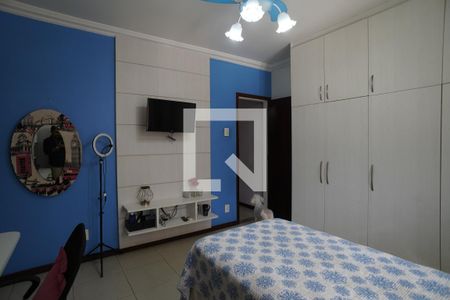 Suite de casa para alugar com 3 quartos, 360m² em Santa Rosa, Niterói