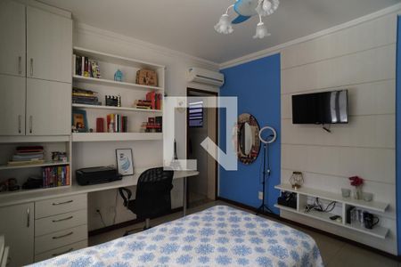 Suite de casa à venda com 3 quartos, 360m² em Santa Rosa, Niterói