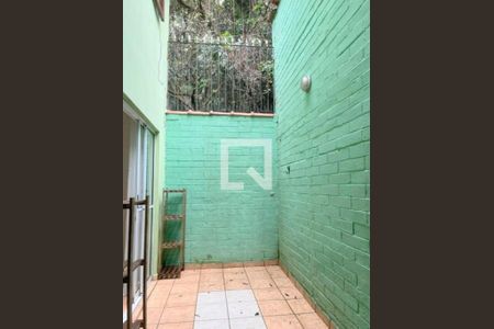 Casa à venda com 3 quartos, 150m² em Vila Campo Grande, São Paulo