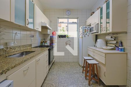 Cozinha de apartamento à venda com 4 quartos, 135m² em Gutierrez, Belo Horizonte