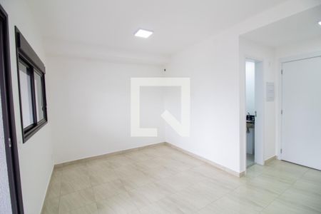 Sala - Studio de kitnet/studio para alugar com 1 quarto, 27m² em Jardim das Acácias, São Paulo