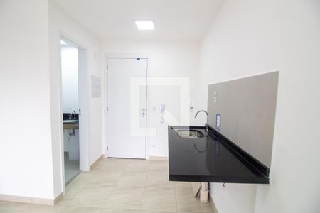 Cozinha de kitnet/studio à venda com 1 quarto, 27m² em Jardim das Acácias, São Paulo