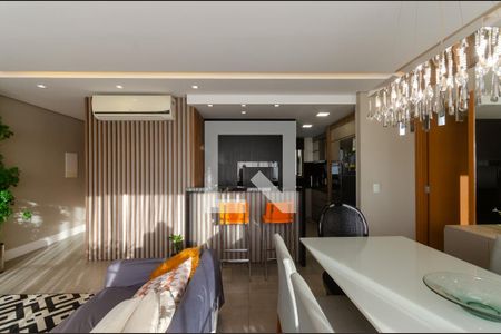 Detalhe Sala de Estar e Jantar de apartamento para alugar com 3 quartos, 104m² em Cavalhada, Porto Alegre