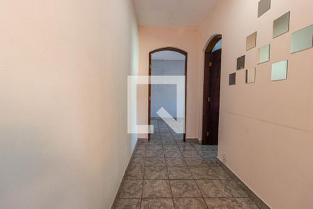 corredor quartos de casa para alugar com 2 quartos, 50m² em Vila Perreli, Poá