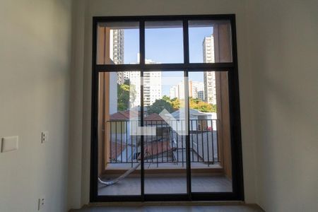 Varanda de kitnet/studio para alugar com 1 quarto, 21m² em Perdizes, São Paulo