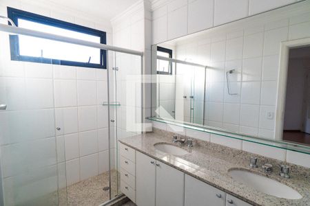 Banheiro da Suíte 1 de apartamento para alugar com 3 quartos, 164m² em Vila Mascote, São Paulo