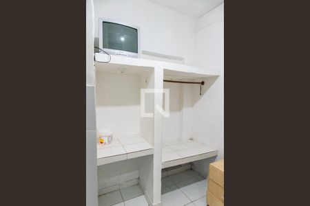 Sala/quarto de kitnet/studio para alugar com 1 quarto, 15m² em Vila Mariana, São Paulo