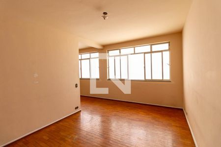 Sala de apartamento à venda com 3 quartos, 90m² em Santa Efigênia, Belo Horizonte