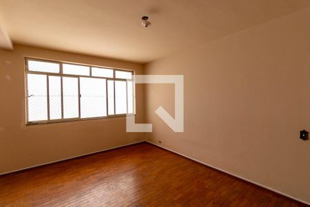 Sala de apartamento à venda com 3 quartos, 90m² em Santa Efigênia, Belo Horizonte