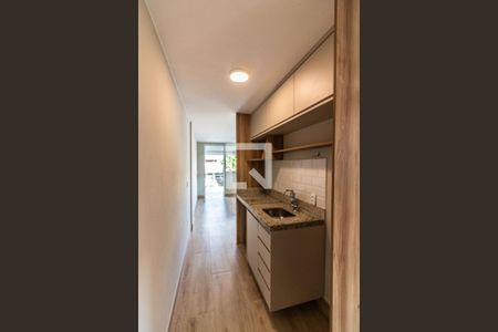 Cozinha de apartamento para alugar com 1 quarto, 45m² em Comércio Local Norte 311, Brasília