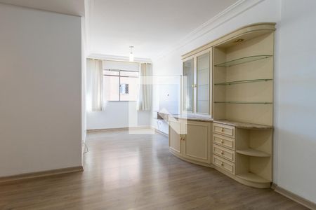 Sala de apartamento para alugar com 3 quartos, 72m² em Novo Mundo, Curitiba