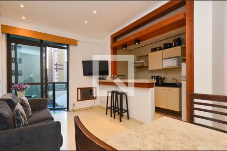 Sala de estar de apartamento para alugar com 1 quarto, 44m² em Savassi, Belo Horizonte
