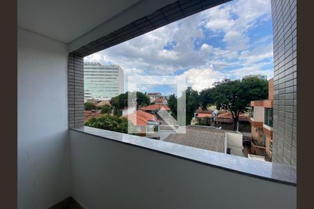 Varanda  de apartamento à venda com 3 quartos, 86m² em Liberdade, Belo Horizonte