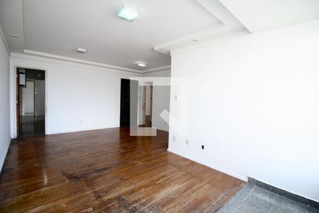 Sala de apartamento para alugar com 3 quartos, 120m² em Amaralina, Salvador