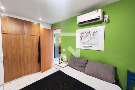 Quarto de apartamento à venda com 1 quarto, 45m² em Lapa, Rio de Janeiro