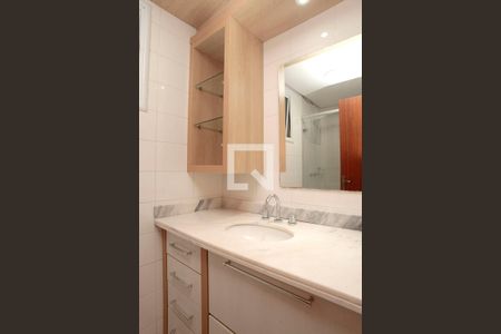 Banheiro Quarto 1 Suíte de apartamento à venda com 2 quartos, 66m² em Petrópolis, Porto Alegre
