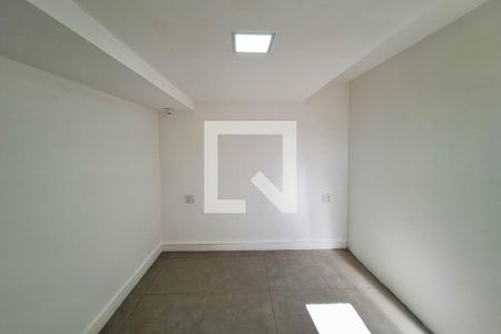 Quarto 1 de casa para alugar com 2 quartos, 60m² em Vila Progresso, Niterói