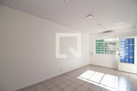 Sala de casa para alugar com 3 quartos, 110m² em Jardim Terezópolis, Guarulhos