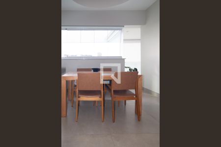 Apartamento à venda com 95m², 2 quartos e 2 vagas Apartamento à venda com 95m², 2 quartos e 2 vagasChurrasqueira