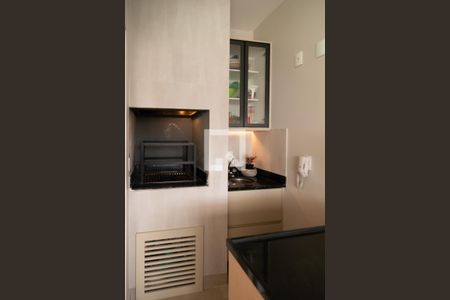 Apartamento à venda com 95m², 2 quartos e 2 vagas Apartamento à venda com 95m², 2 quartos e 2 vagasChurrasqueira