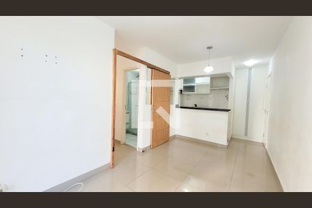 Sala de apartamento à venda com 3 quartos, 60m² em Jardim Santa Genebra, Campinas