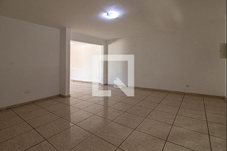 sala de casa para alugar com 3 quartos, 300m² em Vila Brasilio Machado, São Paulo