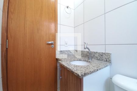 Banheiro de casa para alugar com 2 quartos, 95m² em Parque Jambeiro, Campinas