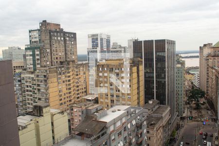 Vista da sala de apartamento para alugar com 1 quarto, 52m² em Centro Histórico, Porto Alegre