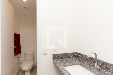 Banheiro de apartamento à venda com 1 quarto, 32m² em Moema, São Paulo