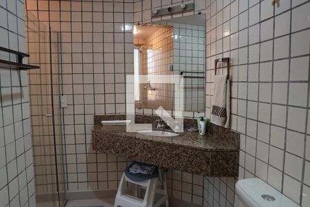 Banheiro de apartamento para alugar com 1 quarto, 42m² em Cerqueira César, São Paulo