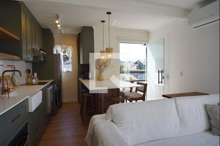 Sala de apartamento para alugar com 2 quartos, 64m² em Campeche Central, Florianópolis