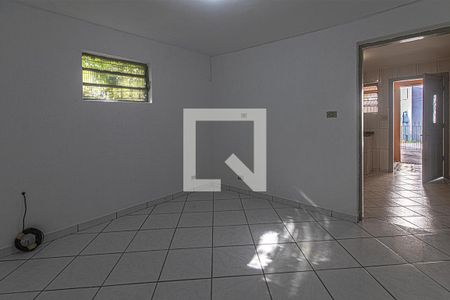 quarto 2 de casa para alugar com 2 quartos, 50m² em Taboão, São Paulo
