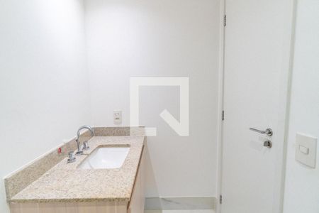 Banheiro da Suíte de apartamento para alugar com 2 quartos, 65m² em Indianópolis, São Paulo