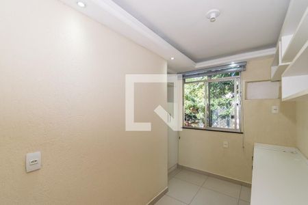 Quarto 1 de apartamento para alugar com 3 quartos, 56m² em Penha, Rio de Janeiro
