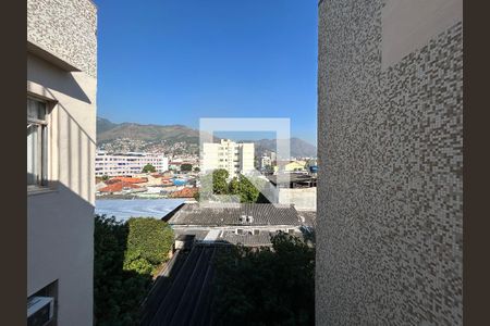 Vista da sala de apartamento para alugar com 2 quartos, 50m² em Lins de Vasconcelos, Rio de Janeiro