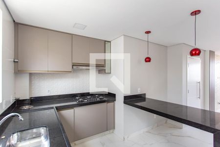Cozinha de apartamento para alugar com 3 quartos, 96m² em Castelo, Belo Horizonte