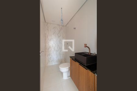 Banheiro de kitnet/studio para alugar com 1 quarto, 27m² em Vila Invernada, São Paulo