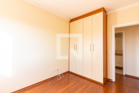 Quarto 1 de apartamento à venda com 3 quartos, 74m² em Quitaúna, Osasco