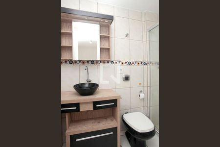 Banheiro de apartamento para alugar com 1 quarto, 58m² em Auxiliadora, Porto Alegre