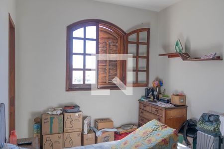 Casa para alugar com 3 quartos, 200m² em Álvaro Camargos, Belo Horizonte