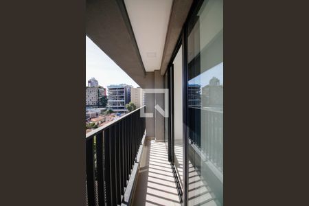 Varanda Sala/Cozinha de kitnet/studio à venda com 1 quarto, 28m² em Pinheiros, São Paulo